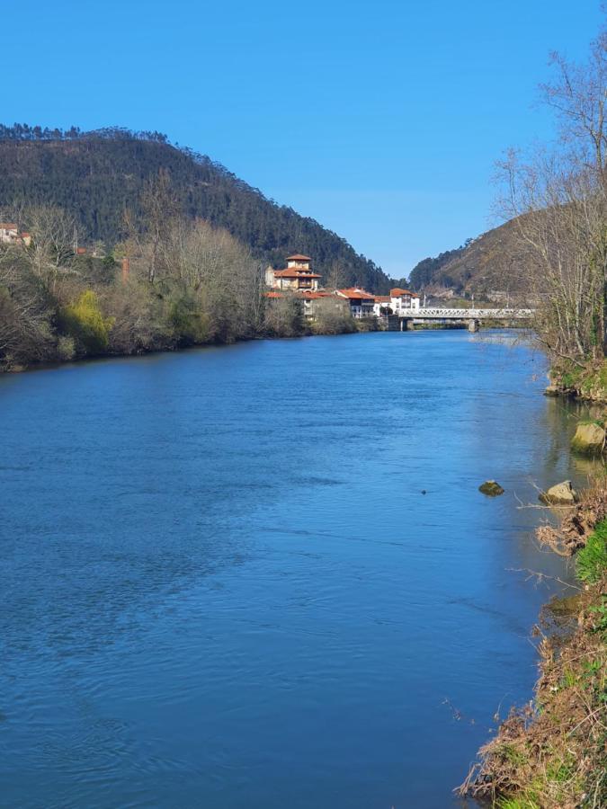 Campanuca Appartement Unquera Buitenkant foto